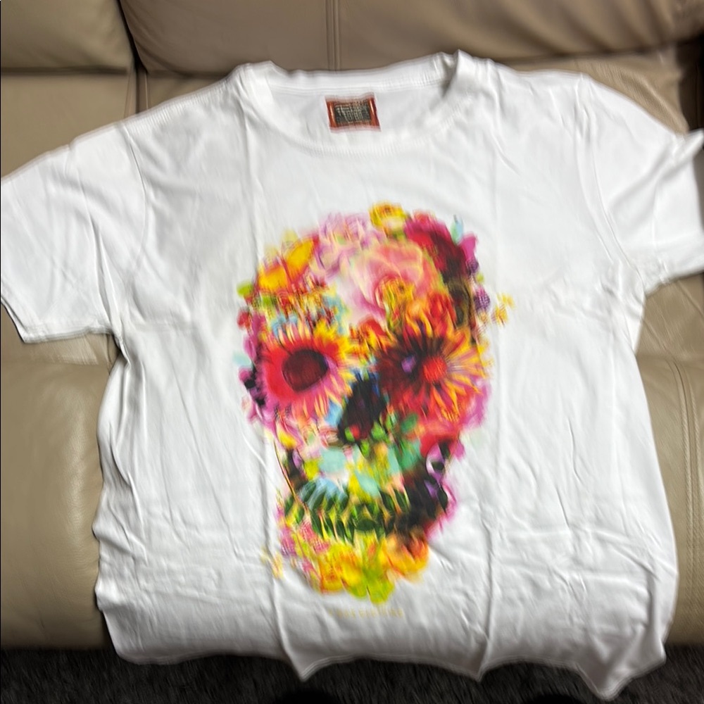 Colorful Skull Graphic T-Shirt